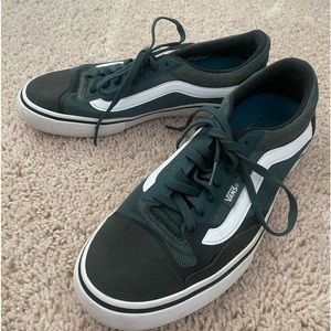 Vans - Dark Green sneakers - US men’s size 7